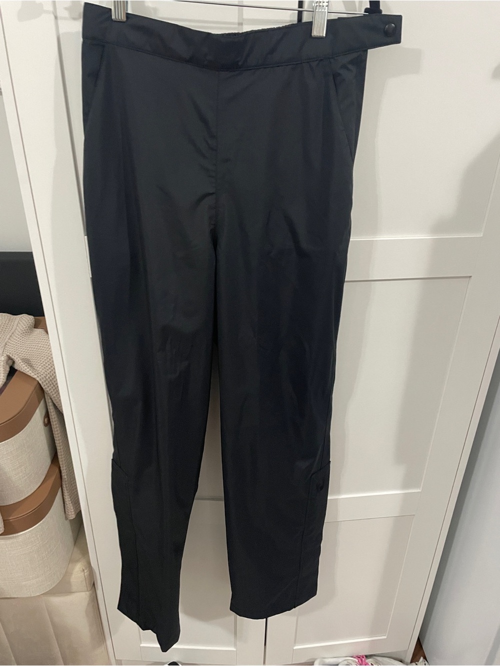 Women’s DryJoy Black Waterproof Golf Pants Sz S Excellent Condition